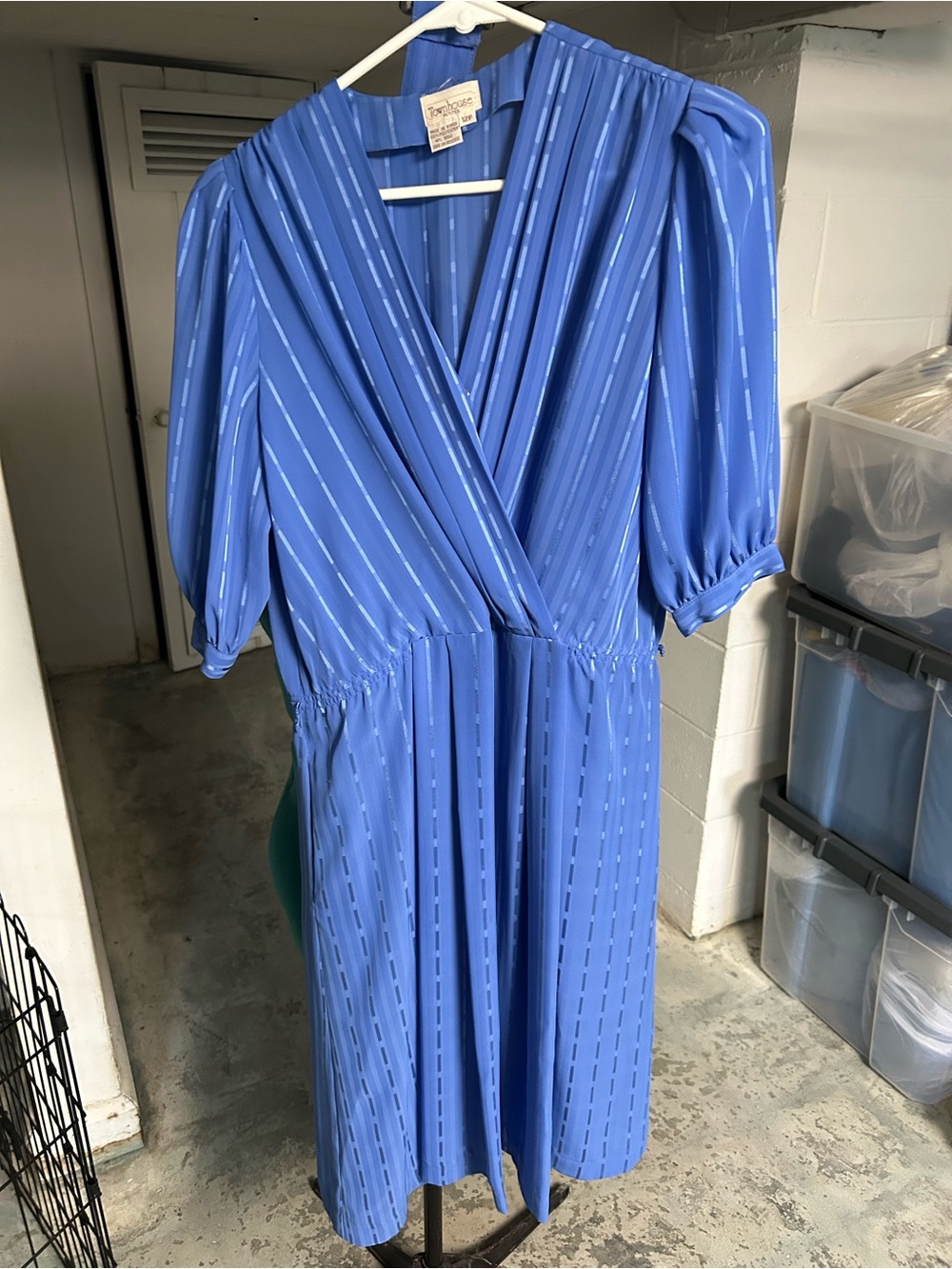Women’s Size 12P Vintage Blue Stripe Midi Dress